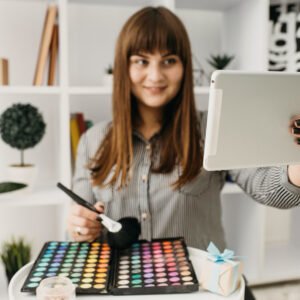 Complete Freelance Beauty Artist Business Starter Course