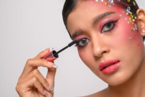 Party & Occasion Makeup Techniques – Bold, Smokey, Glam